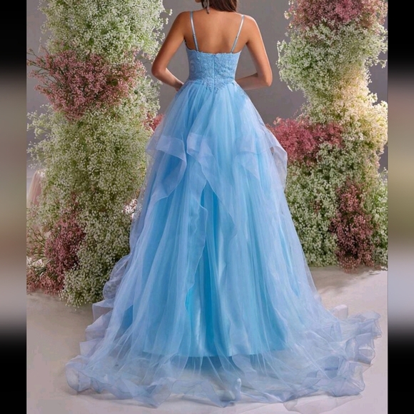 Spring And Summer Elegant And Romantic Light Blue Mesh Embroidery Custom Mesh - Picture 2 of 4